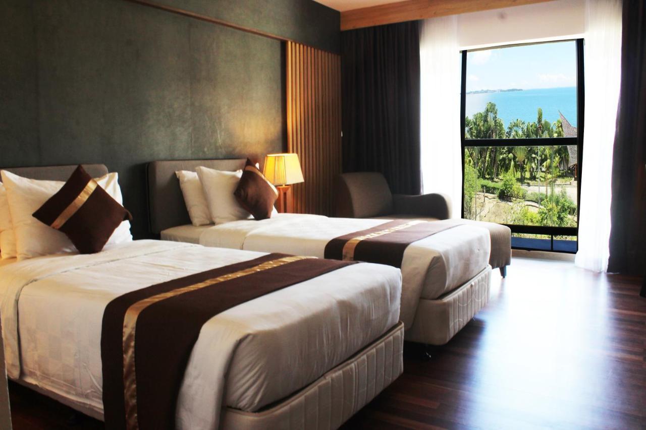 Batam View Beach Resort Nongsa Dış mekan fotoğraf