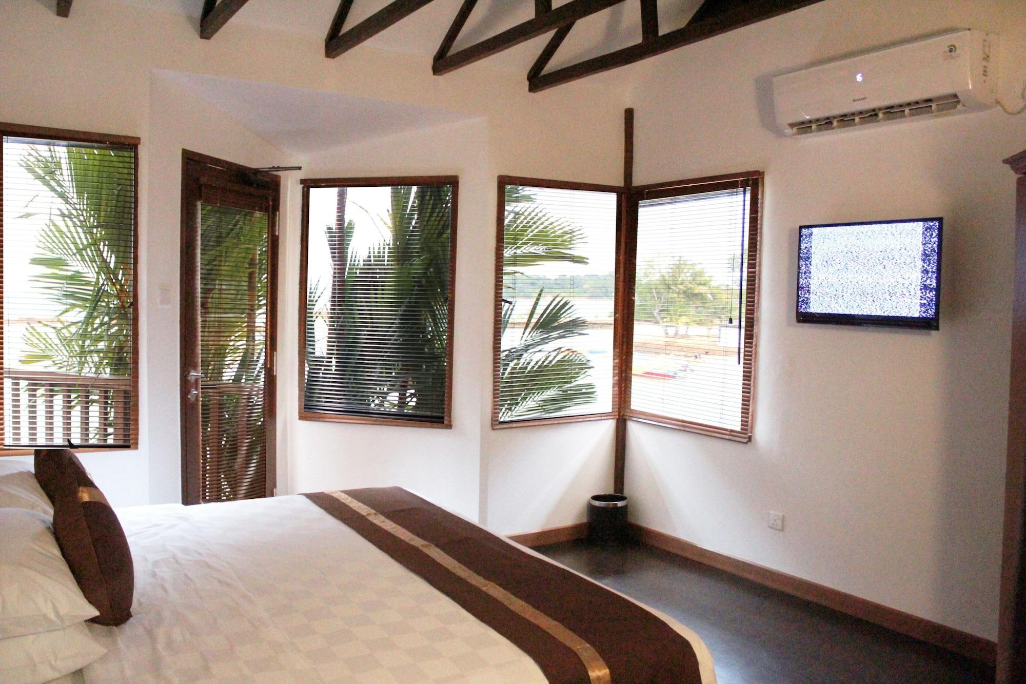 Batam View Beach Resort Nongsa Dış mekan fotoğraf