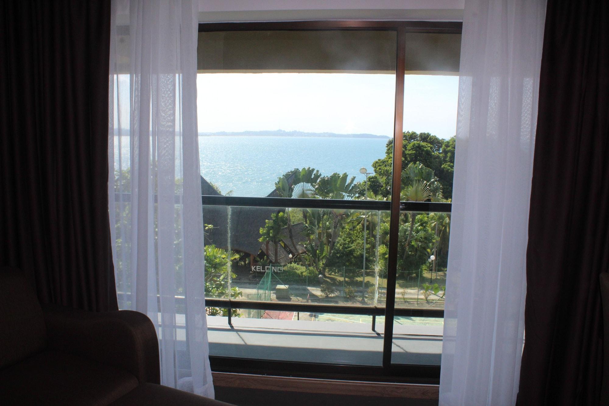 Batam View Beach Resort Nongsa Dış mekan fotoğraf