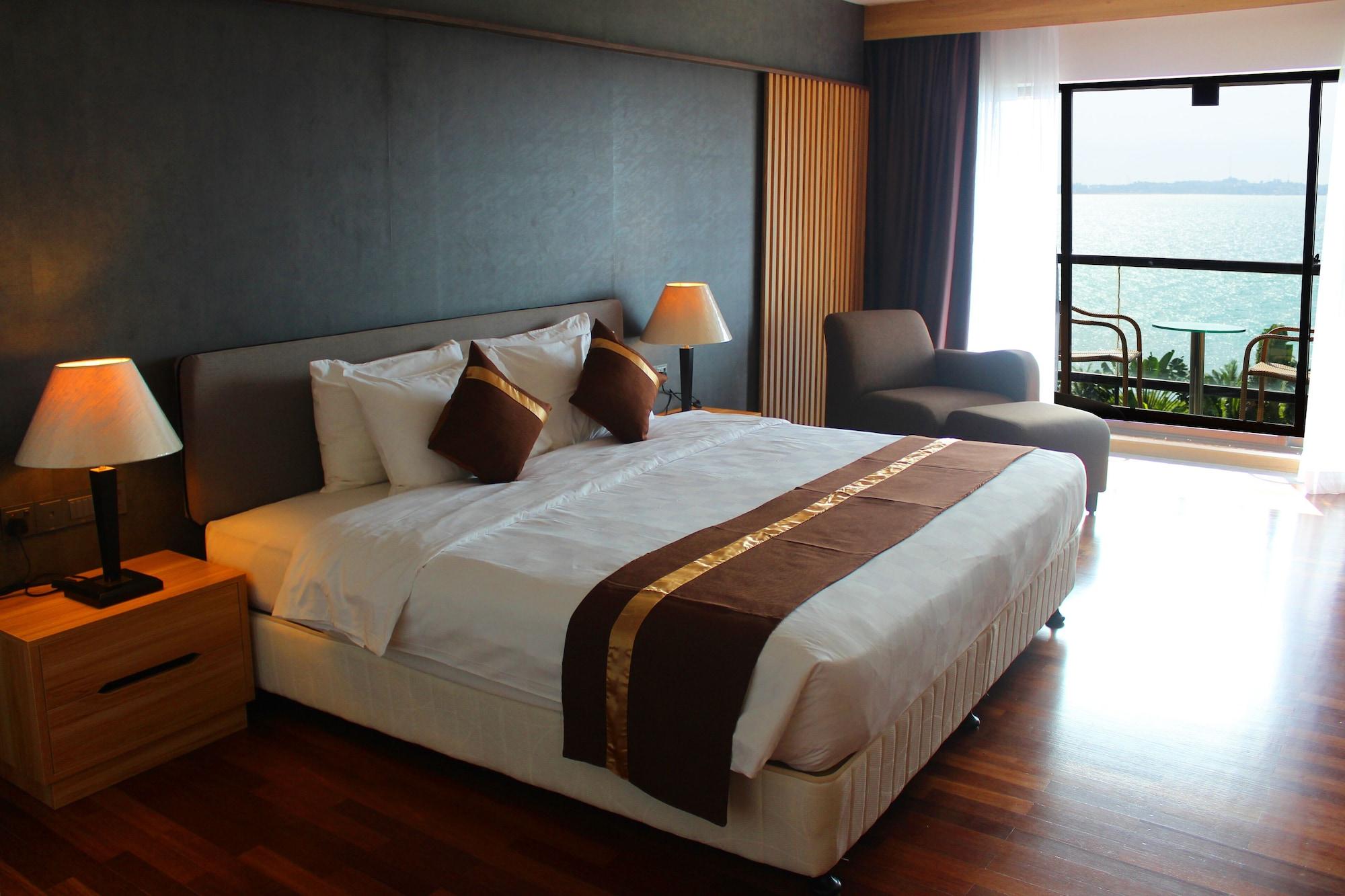 Batam View Beach Resort Nongsa Dış mekan fotoğraf