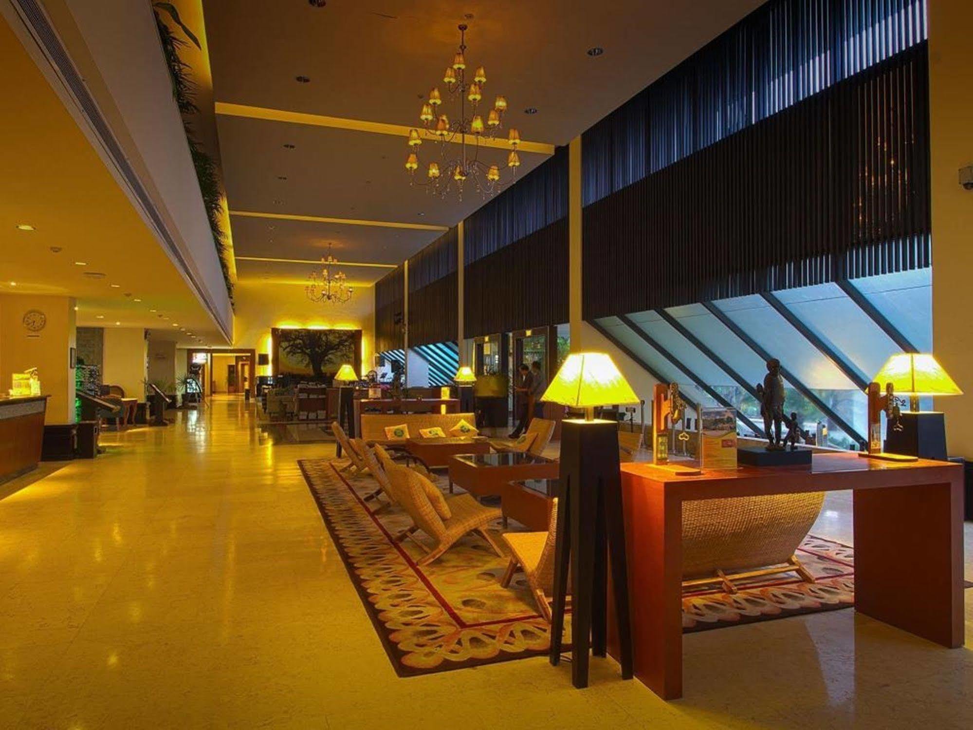 Batam View Beach Resort Nongsa Dış mekan fotoğraf