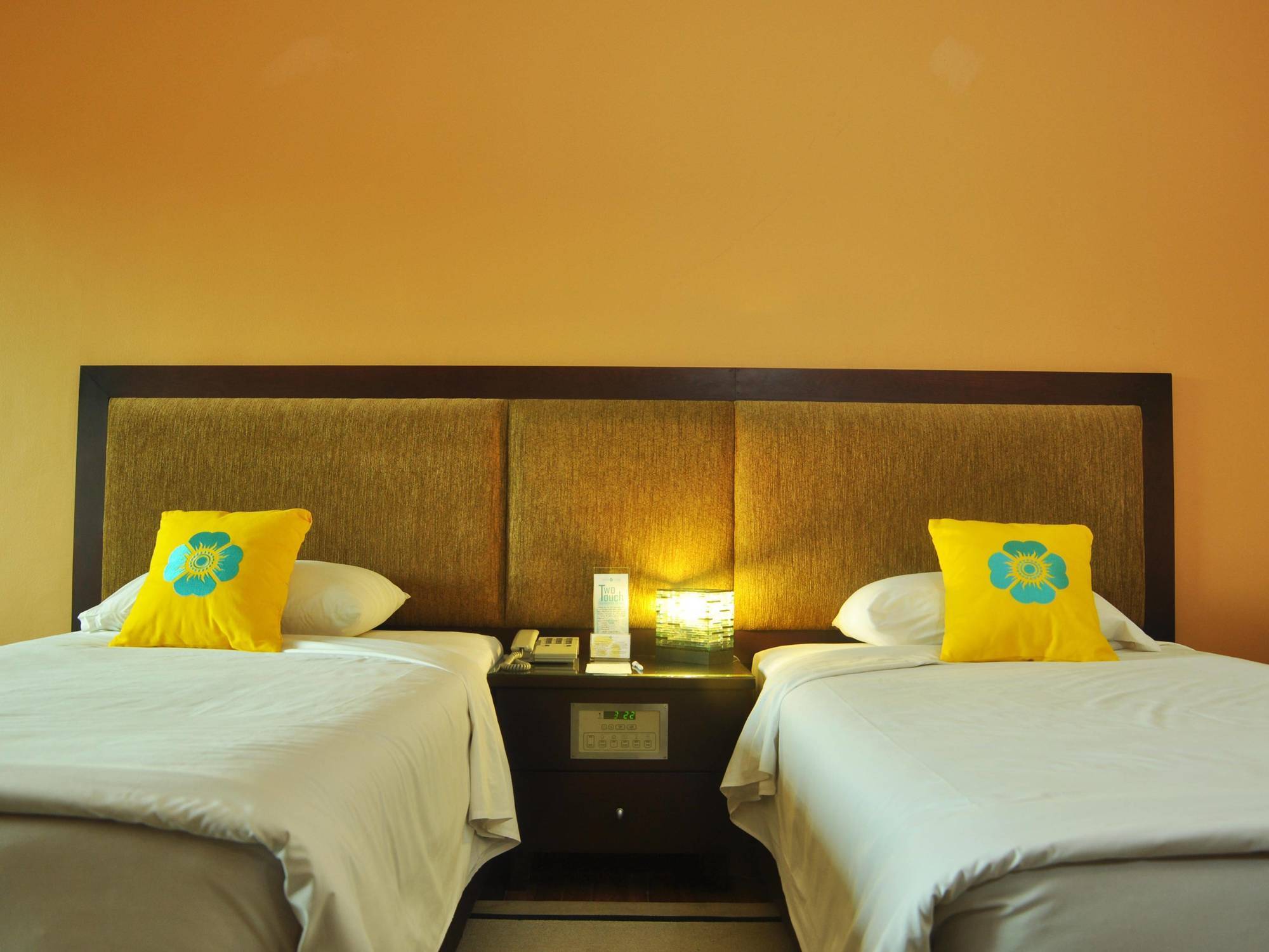 Batam View Beach Resort Nongsa Dış mekan fotoğraf