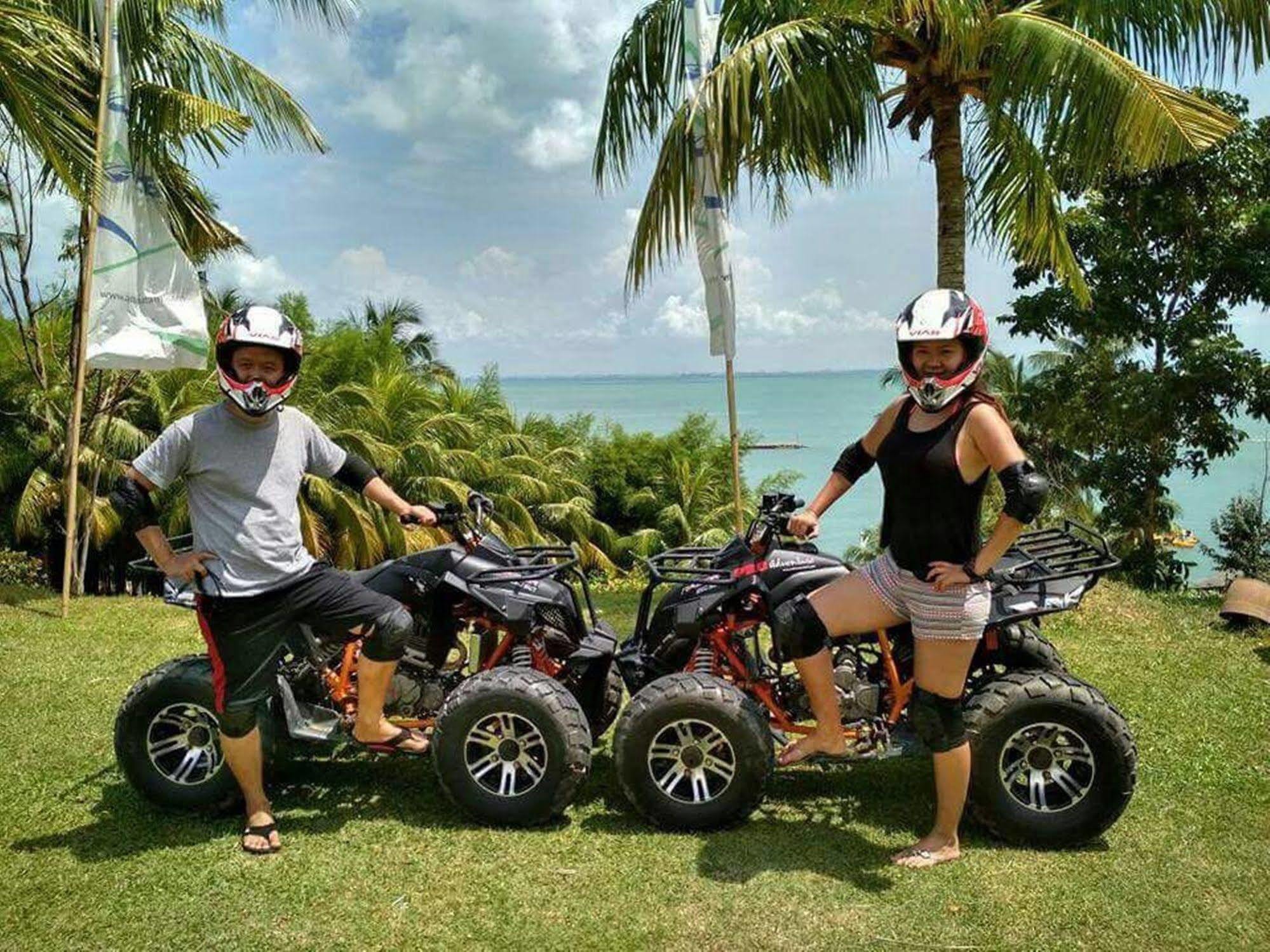 Batam View Beach Resort Nongsa Dış mekan fotoğraf