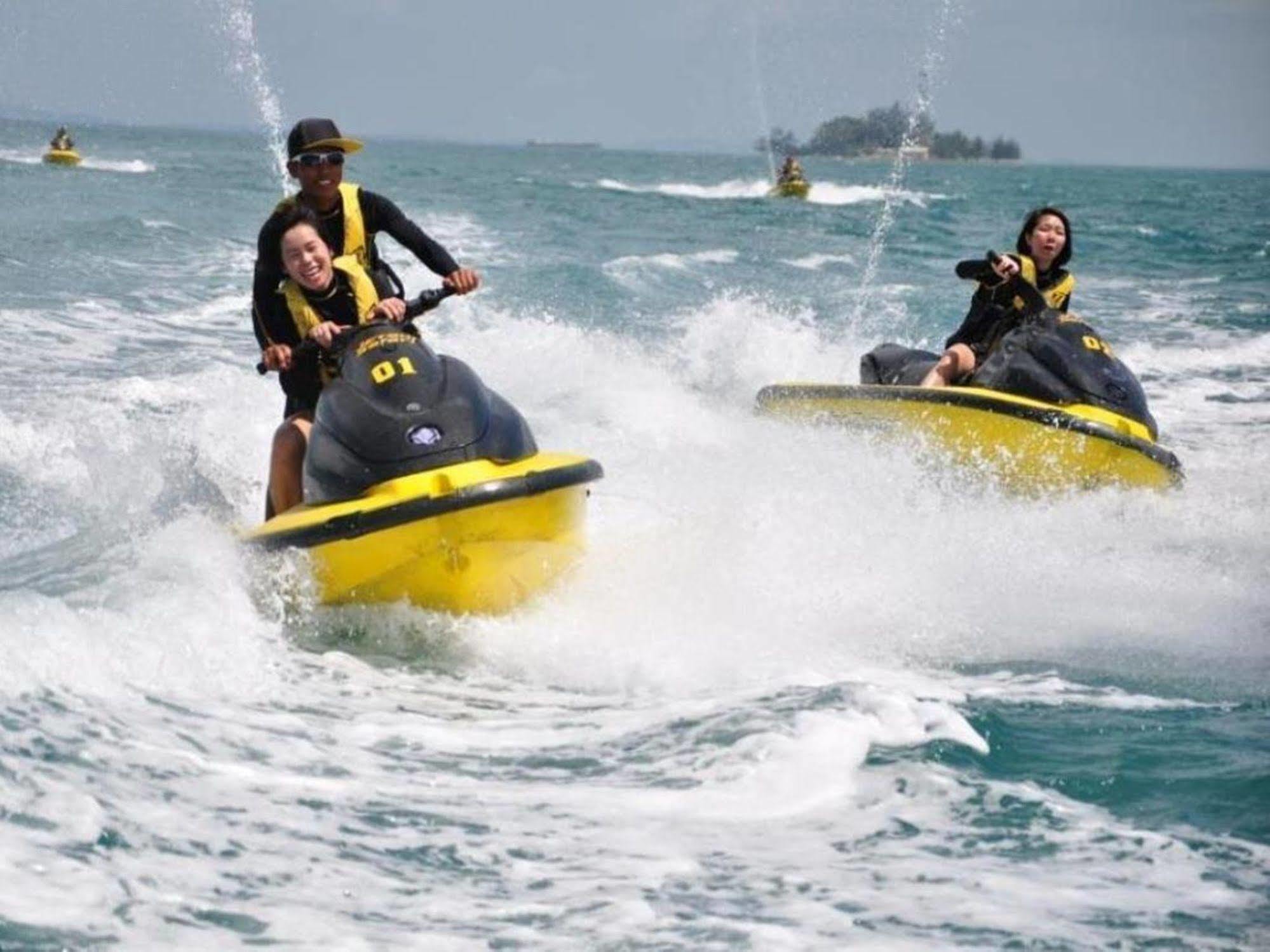 Batam View Beach Resort Nongsa Dış mekan fotoğraf